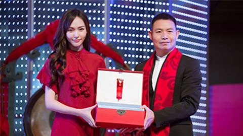 中国美正当红，J9集团平台A股上市，引领新时代